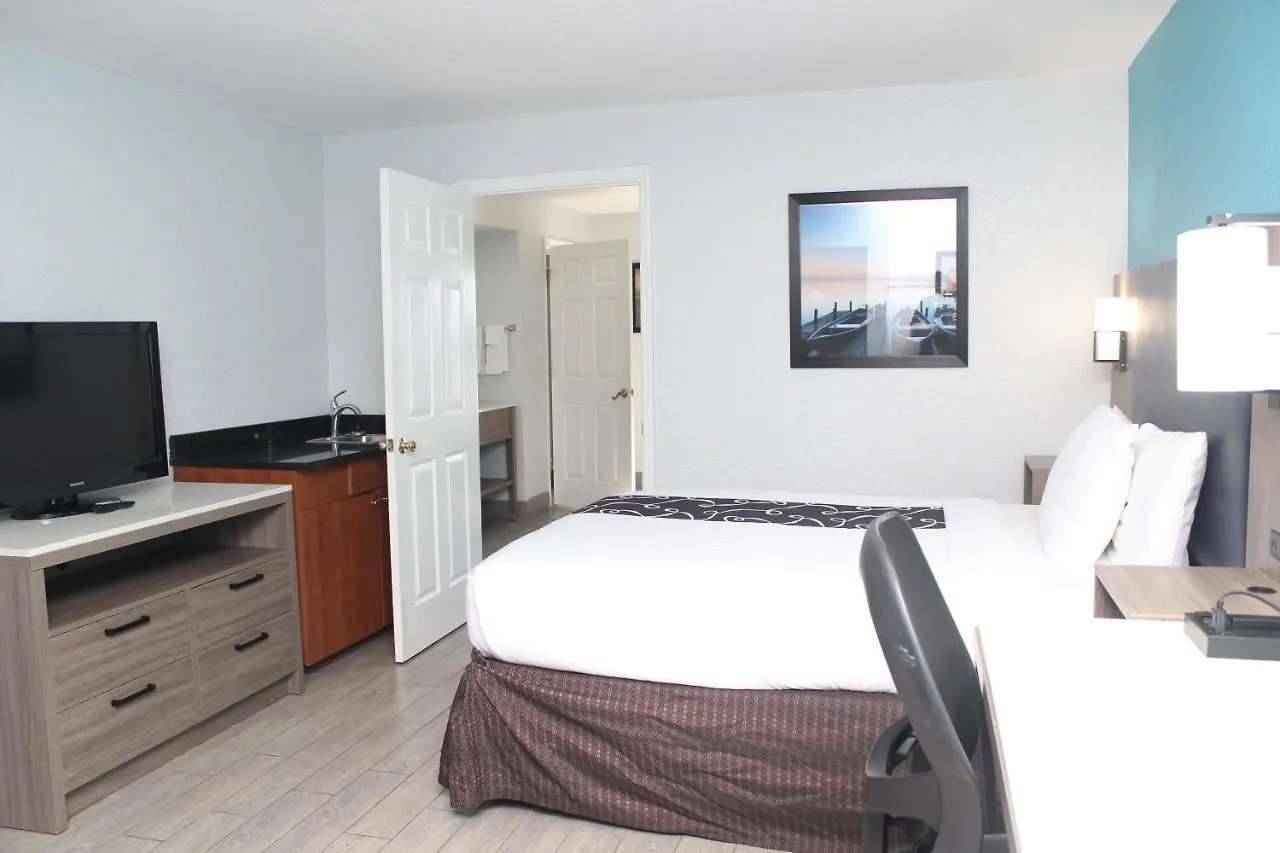 La Quinta By Wyndham Oceanfront Daytona Beach