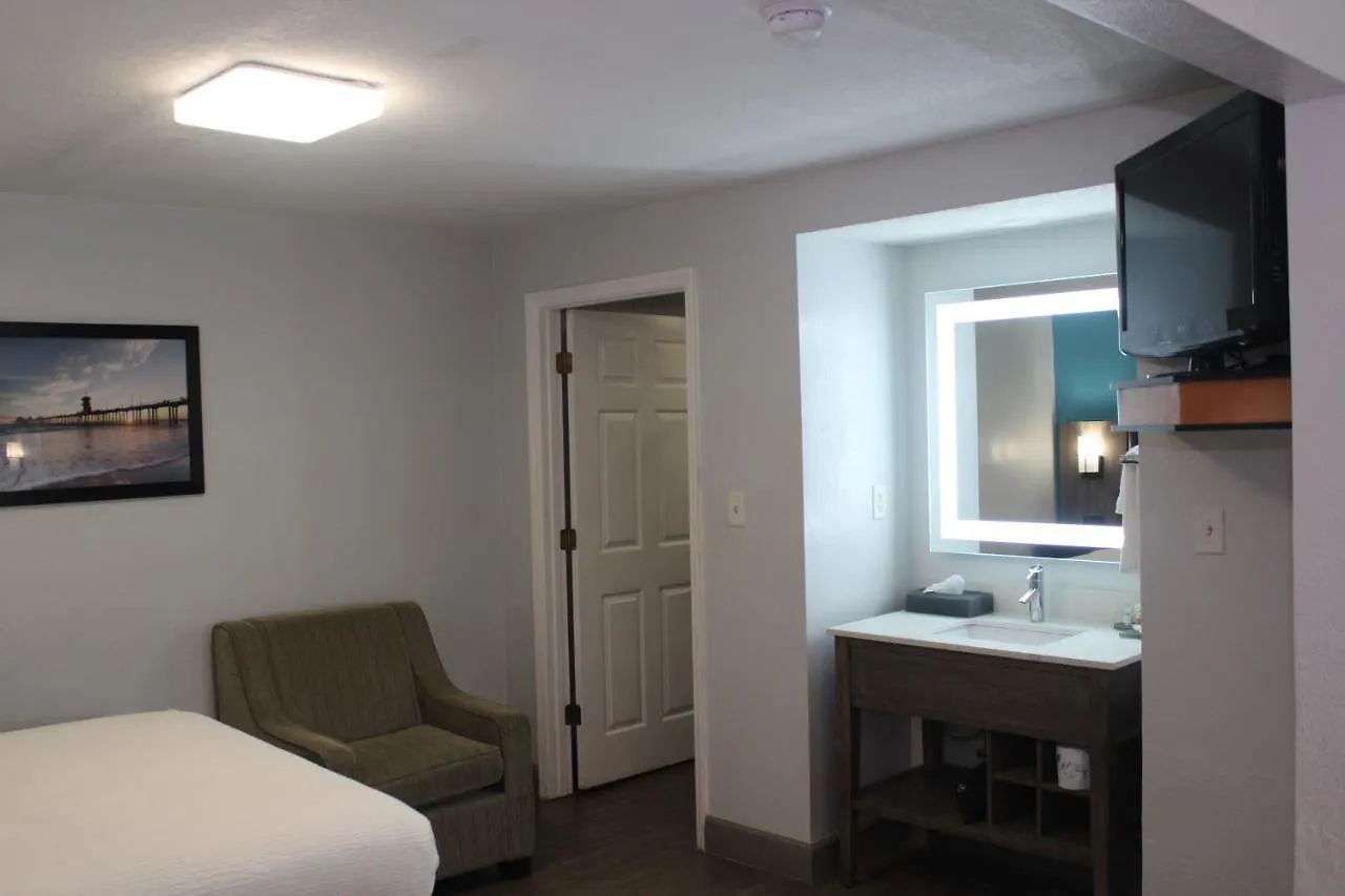 La Quinta By Wyndham Oceanfront Daytona Beach