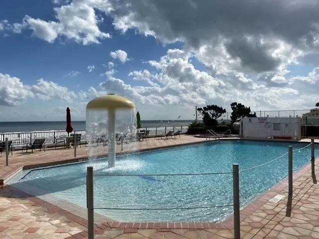 La Quinta By Wyndham Oceanfront Daytona Beach