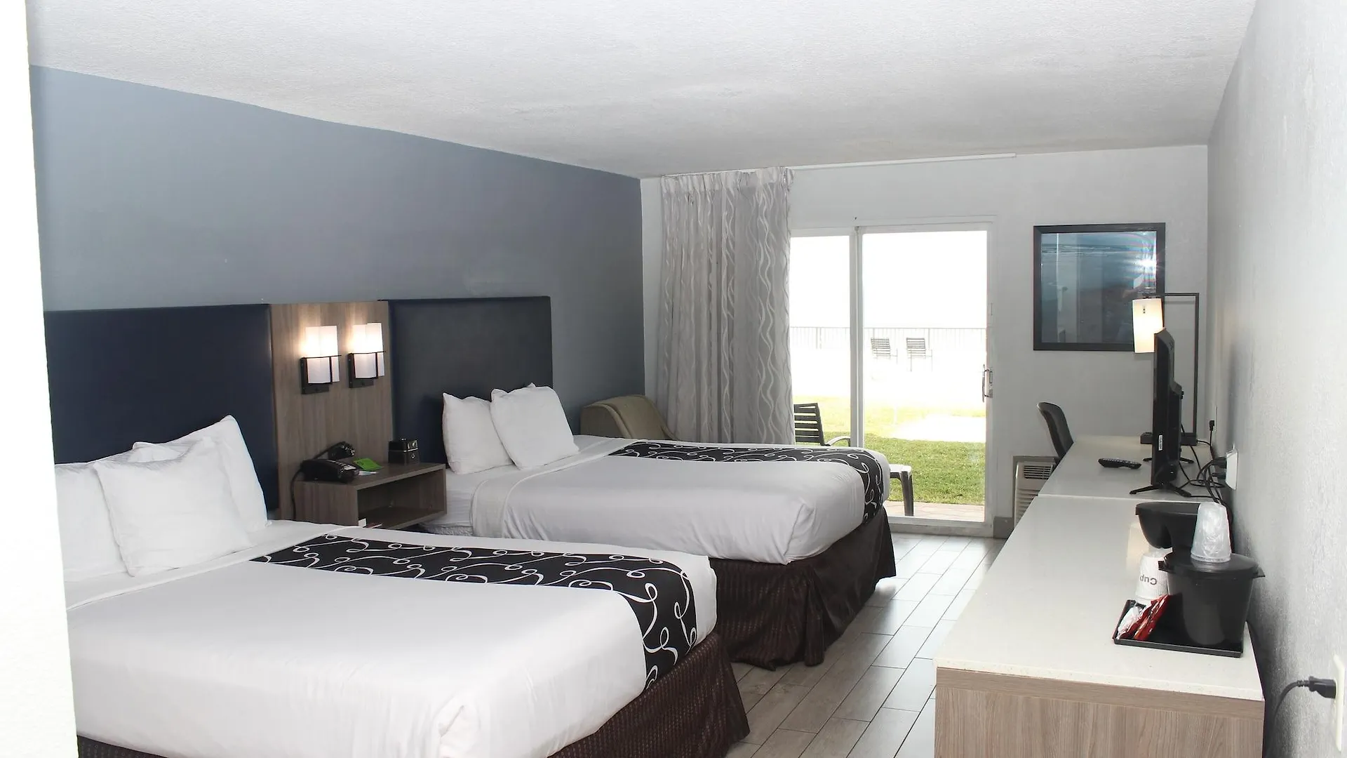 La Quinta By Wyndham Oceanfront Daytona Beach Hotel