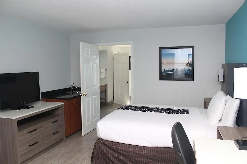 Hotel La Quinta By Wyndham Oceanfront Daytona Beach