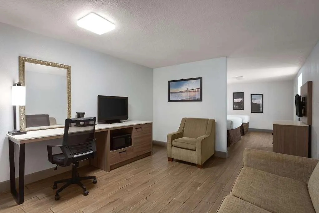 La Quinta By Wyndham Oceanfront Daytona Beach 3*,
